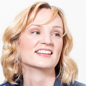 Meet your Posher, Caitlin